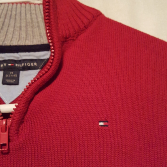 Tommy Hilfiger sweater - Picture 3 of 3